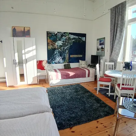 Tornihuone